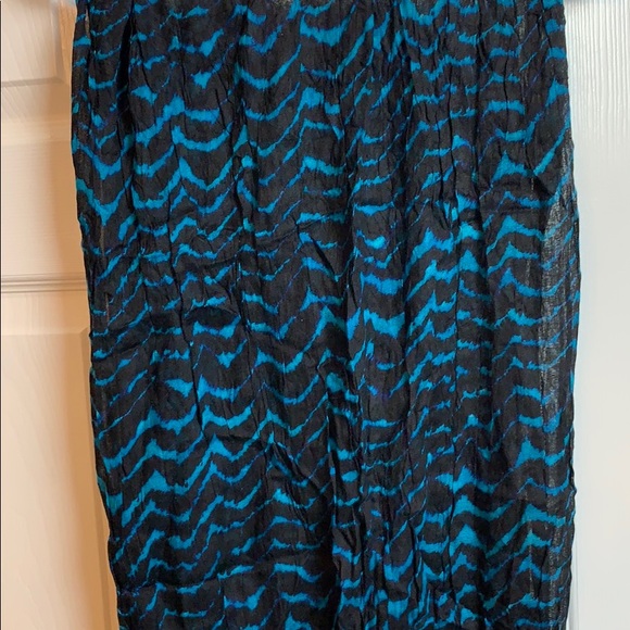 Black & Turquoise Scarf - Picture 2 of 2